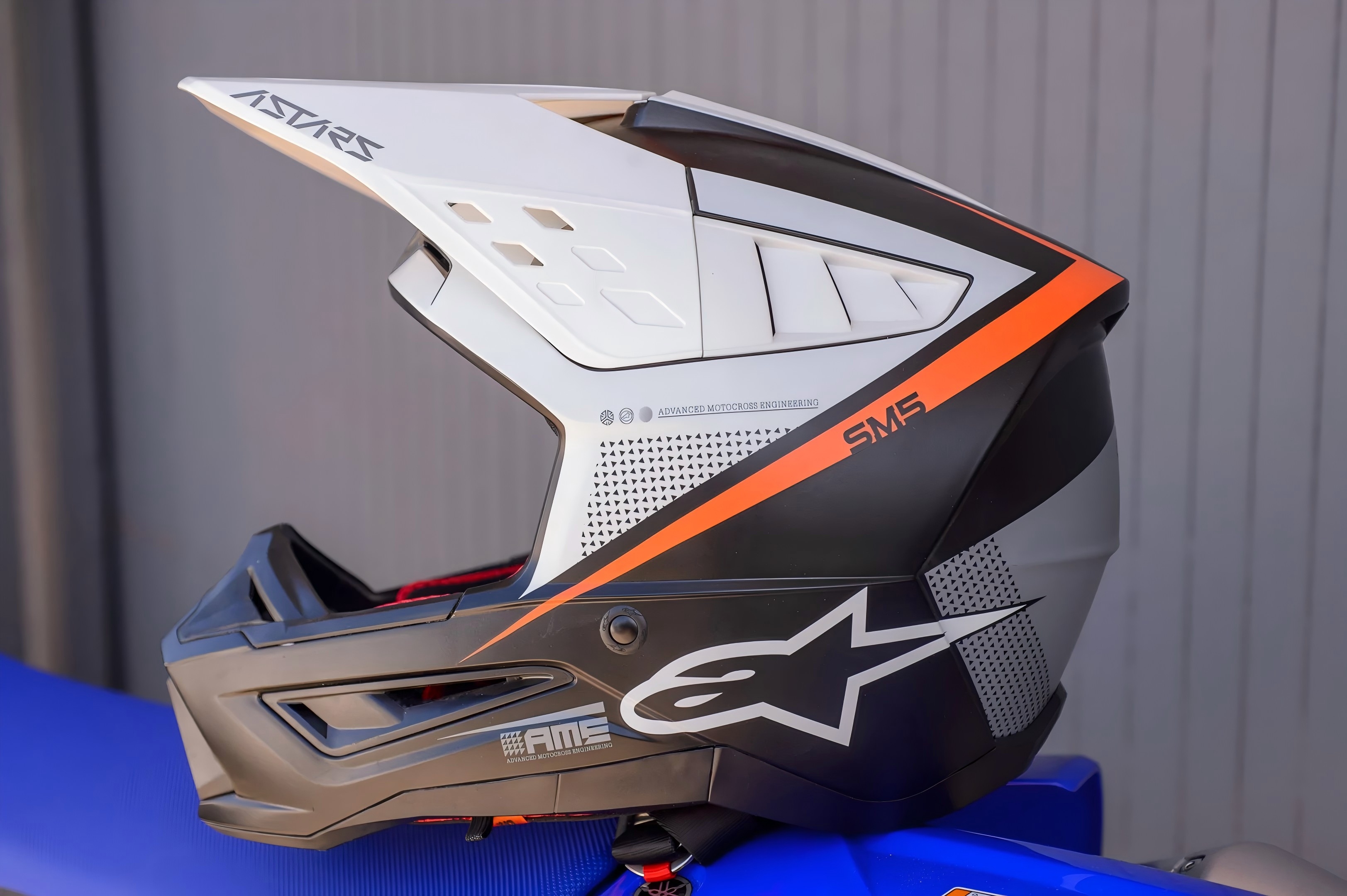 Alpinestars sm5 helmet review